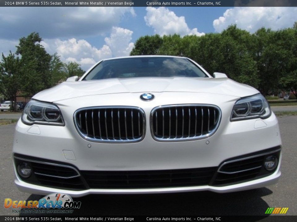2014 BMW 5 Series 535i Sedan Mineral White Metallic / Venetian Beige Photo #4