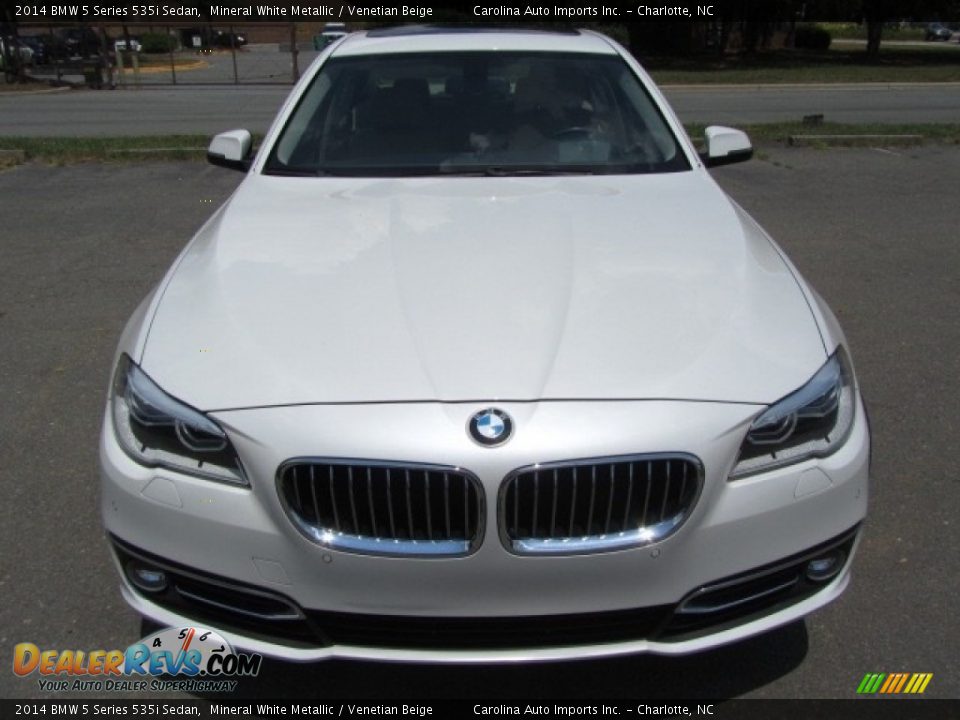 2014 BMW 5 Series 535i Sedan Mineral White Metallic / Venetian Beige Photo #5