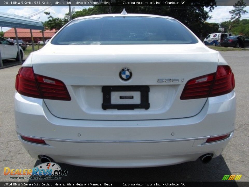 2014 BMW 5 Series 535i Sedan Mineral White Metallic / Venetian Beige Photo #9