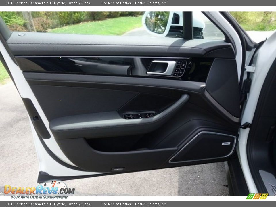 2018 Porsche Panamera 4 E-Hybrid White / Black Photo #10