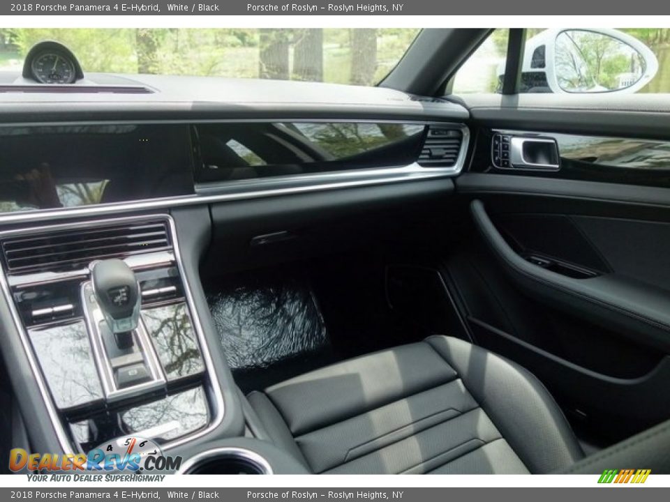 2018 Porsche Panamera 4 E-Hybrid White / Black Photo #15