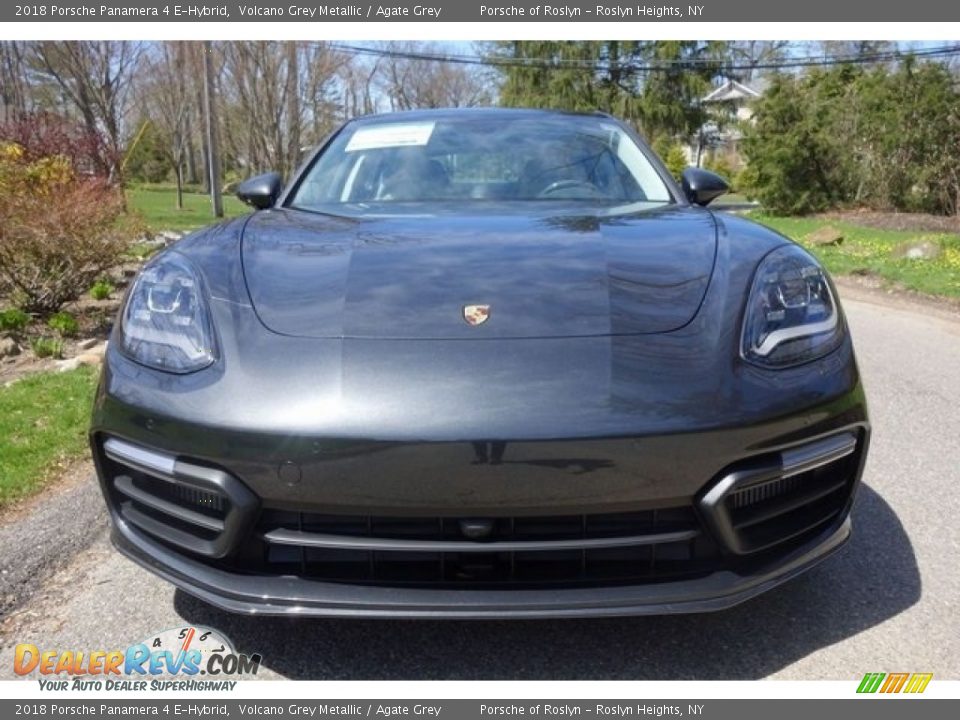 2018 Porsche Panamera 4 E-Hybrid Volcano Grey Metallic / Agate Grey Photo #2