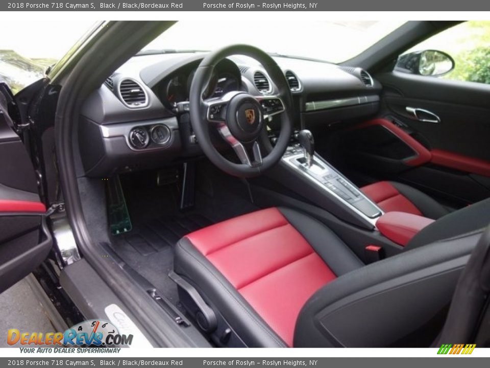 Front Seat of 2018 Porsche 718 Cayman S Photo #14