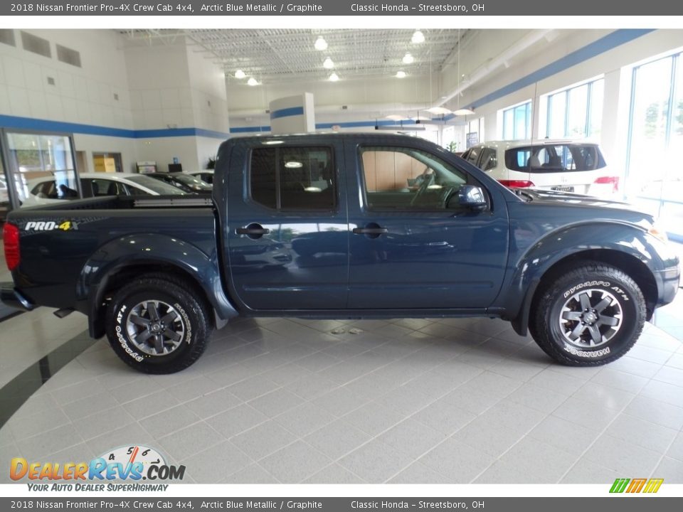 2018 Nissan Frontier Pro-4X Crew Cab 4x4 Arctic Blue Metallic / Graphite Photo #5