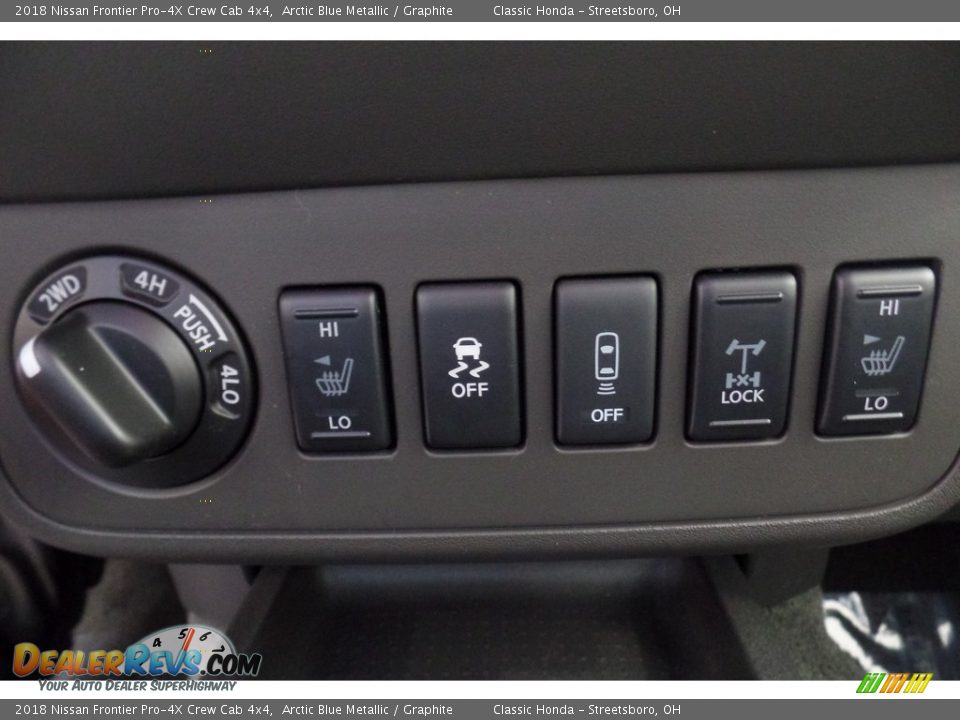 2018 Nissan Frontier Pro-4X Crew Cab 4x4 Arctic Blue Metallic / Graphite Photo #29