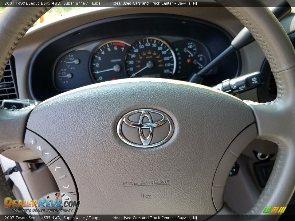 2007 Toyota Sequoia SR5 4WD Super White / Taupe Photo #16