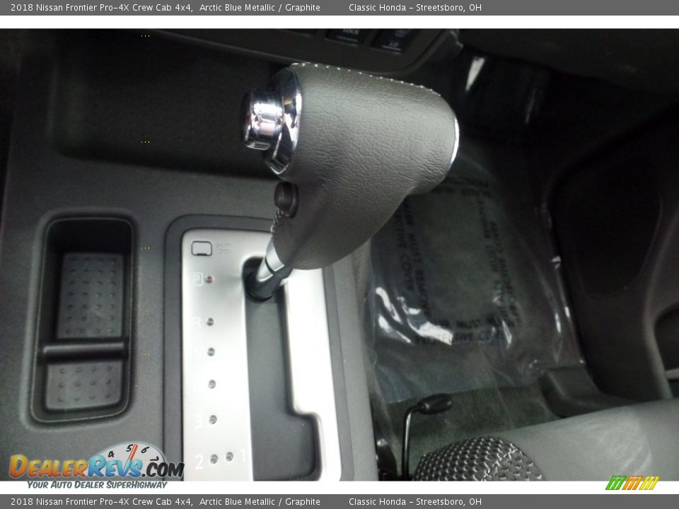 2018 Nissan Frontier Pro-4X Crew Cab 4x4 Arctic Blue Metallic / Graphite Photo #30