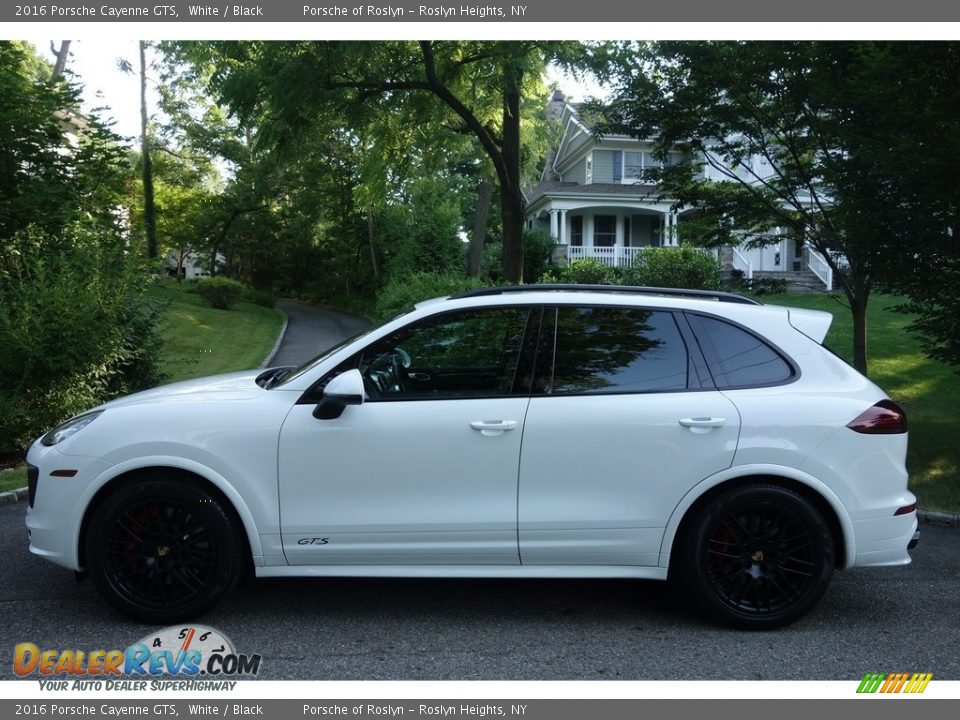 2016 Porsche Cayenne GTS White / Black Photo #3