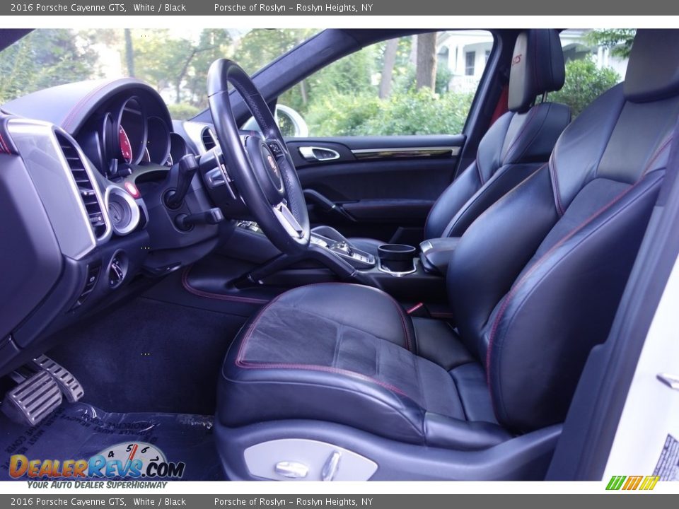 2016 Porsche Cayenne GTS White / Black Photo #12