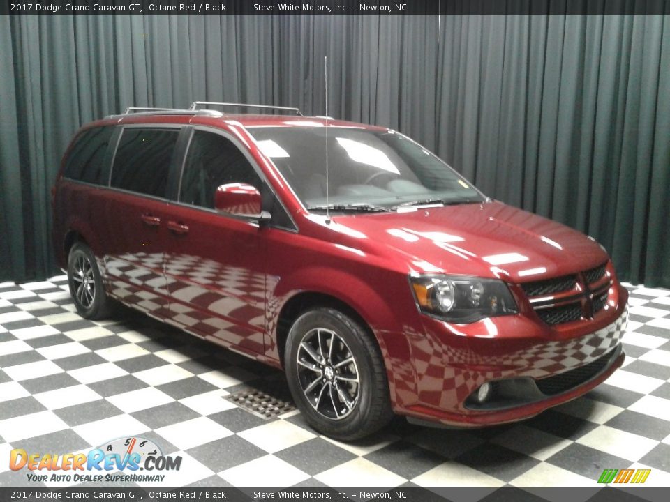 2017 Dodge Grand Caravan GT Octane Red / Black Photo #4