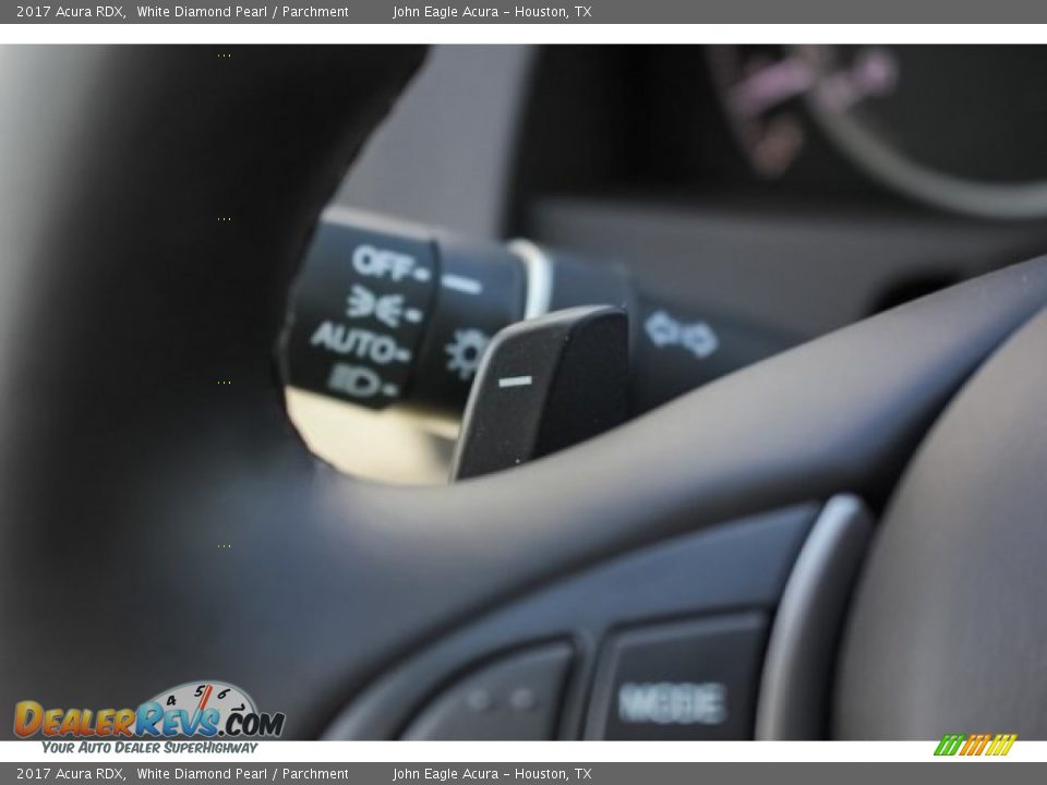 2017 Acura RDX White Diamond Pearl / Parchment Photo #30