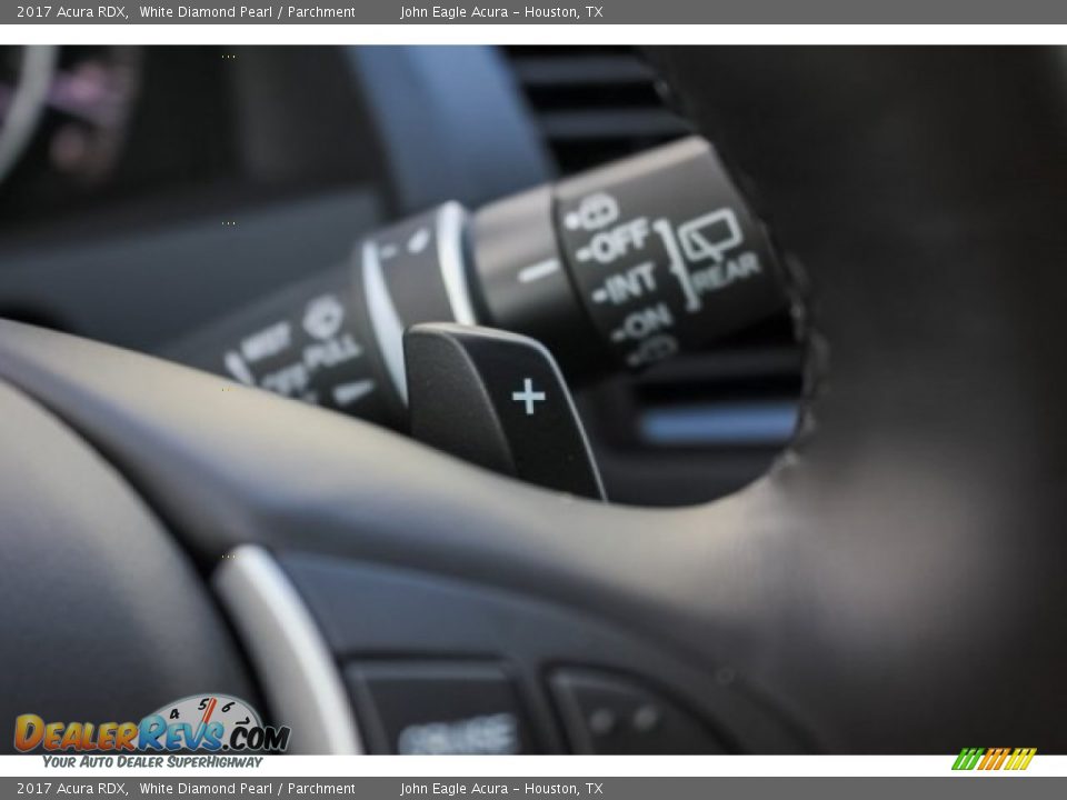 2017 Acura RDX White Diamond Pearl / Parchment Photo #31