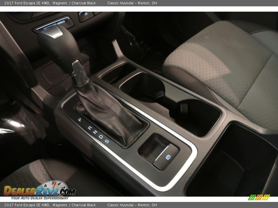 2017 Ford Escape SE 4WD Magnetic / Charcoal Black Photo #13
