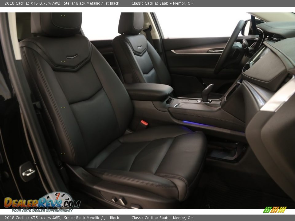 2018 Cadillac XT5 Luxury AWD Stellar Black Metallic / Jet Black Photo #17