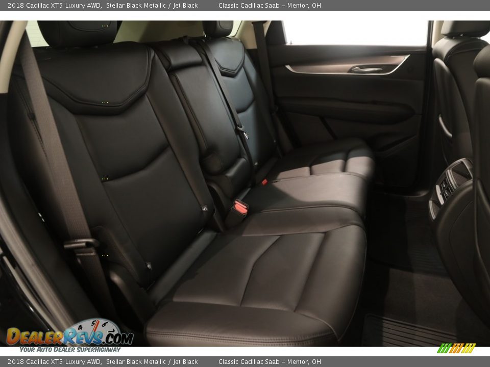 2018 Cadillac XT5 Luxury AWD Stellar Black Metallic / Jet Black Photo #18