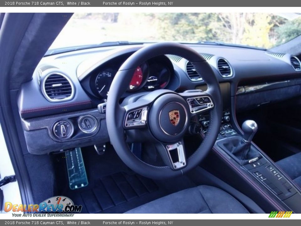 Dashboard of 2018 Porsche 718 Cayman GTS Photo #12