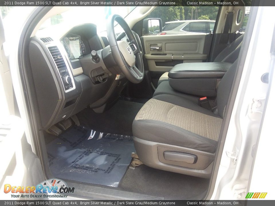 2011 Dodge Ram 1500 SLT Quad Cab 4x4 Bright Silver Metallic / Dark Slate Gray/Medium Graystone Photo #6