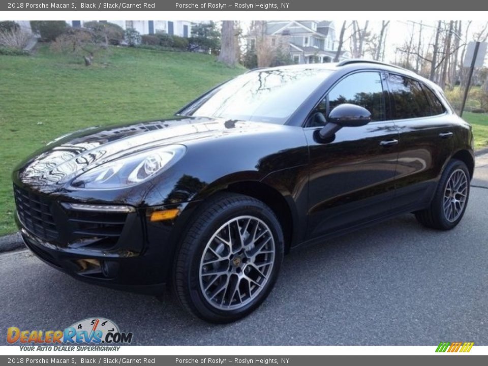 2018 Porsche Macan S Black / Black/Garnet Red Photo #3