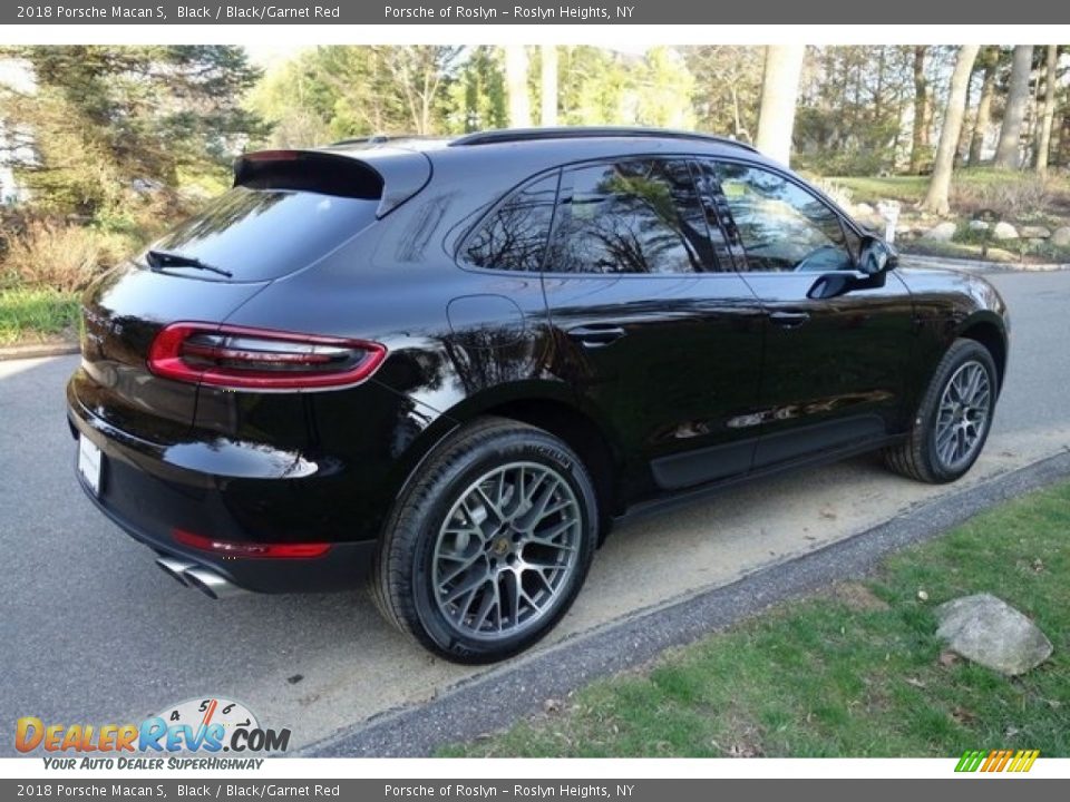 2018 Porsche Macan S Black / Black/Garnet Red Photo #7