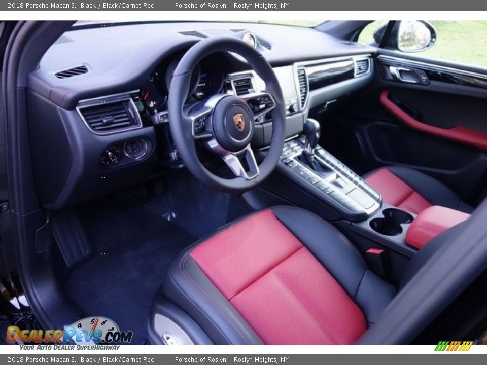 2018 Porsche Macan S Black / Black/Garnet Red Photo #12