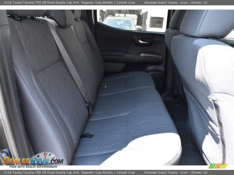 2018 Toyota Tacoma TRD Off Road Double Cab 4x4 Magnetic Gray Metallic / Cement Gray Photo #18