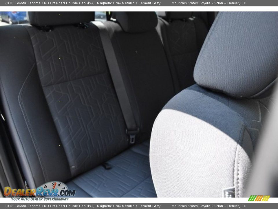 2018 Toyota Tacoma TRD Off Road Double Cab 4x4 Magnetic Gray Metallic / Cement Gray Photo #19