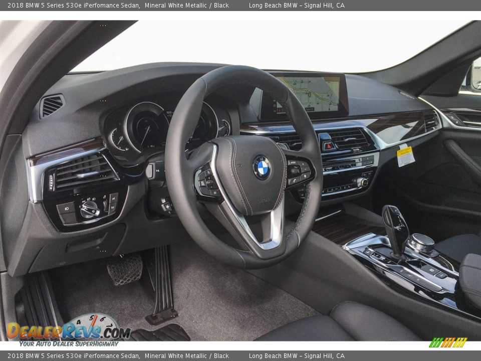 2018 BMW 5 Series 530e iPerfomance Sedan Mineral White Metallic / Black Photo #5