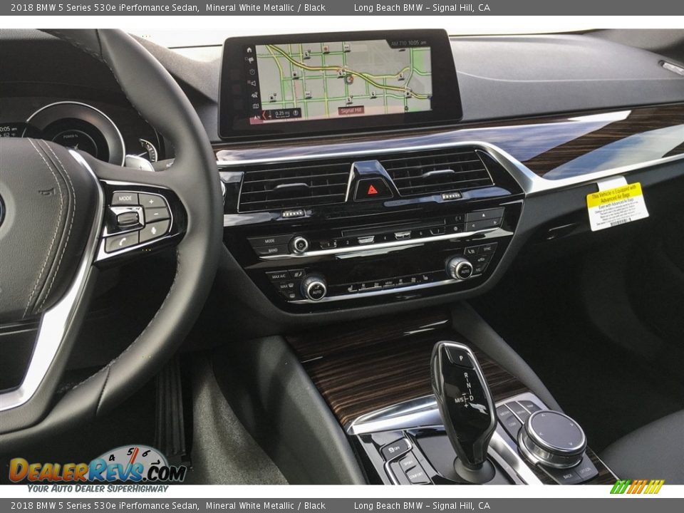 2018 BMW 5 Series 530e iPerfomance Sedan Mineral White Metallic / Black Photo #6