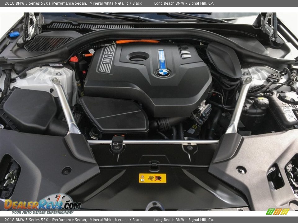 2018 BMW 5 Series 530e iPerfomance Sedan Mineral White Metallic / Black Photo #8