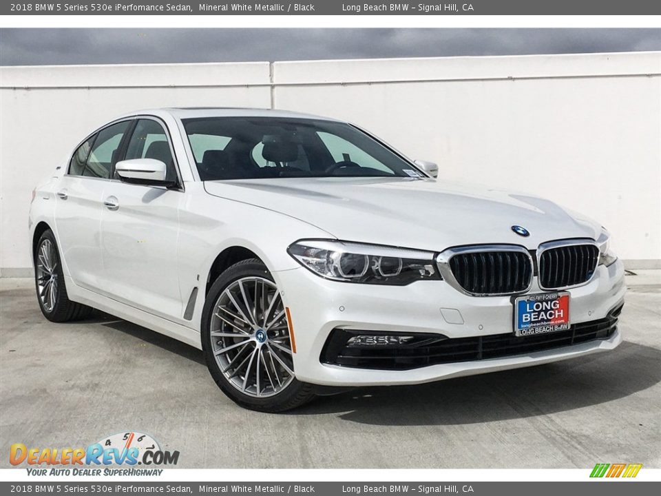 2018 BMW 5 Series 530e iPerfomance Sedan Mineral White Metallic / Black Photo #12