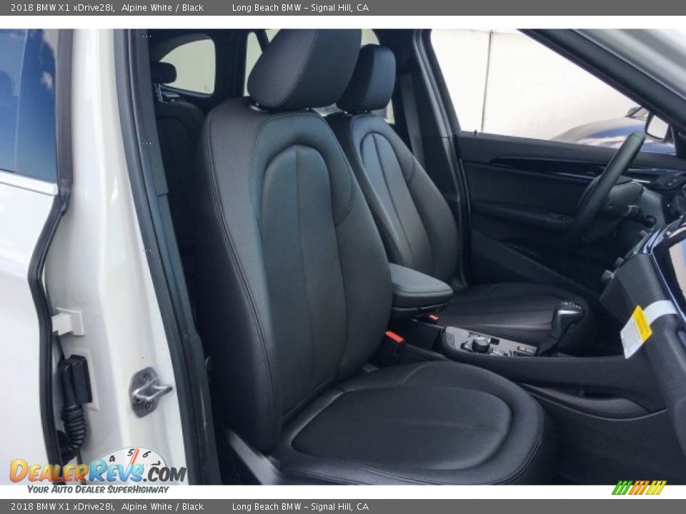 2018 BMW X1 xDrive28i Alpine White / Black Photo #2