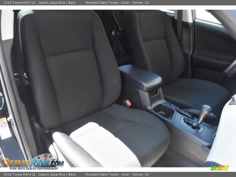 2018 Toyota RAV4 LE Galactic Aqua Mica / Black Photo #12