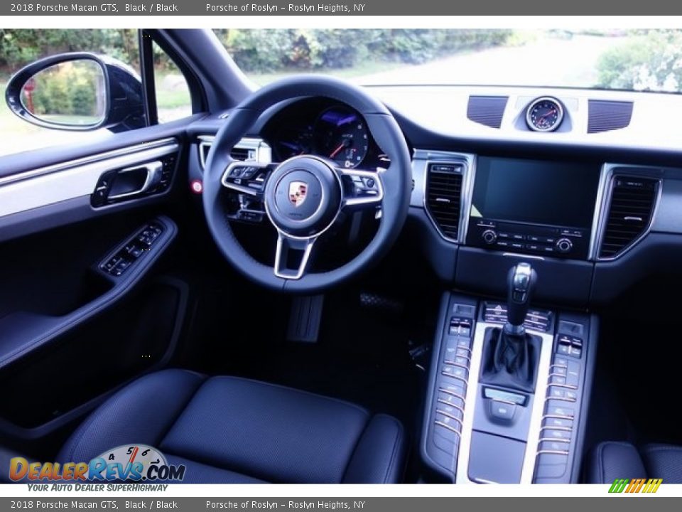 2018 Porsche Macan GTS Black / Black Photo #13
