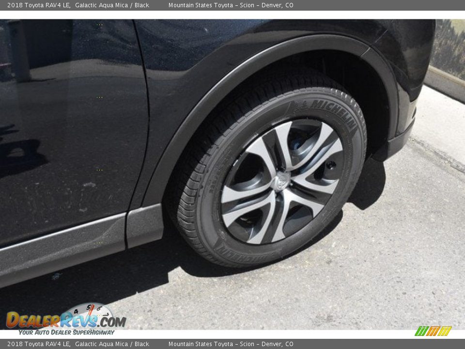 2018 Toyota RAV4 LE Galactic Aqua Mica / Black Photo #35
