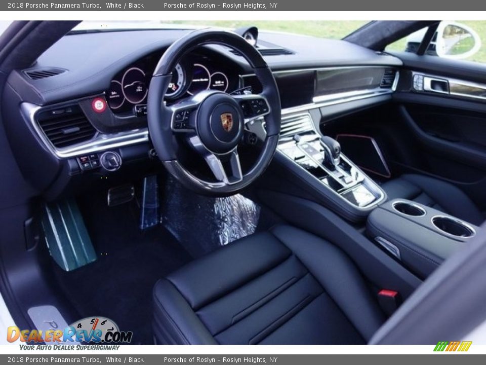2018 Porsche Panamera Turbo White / Black Photo #12