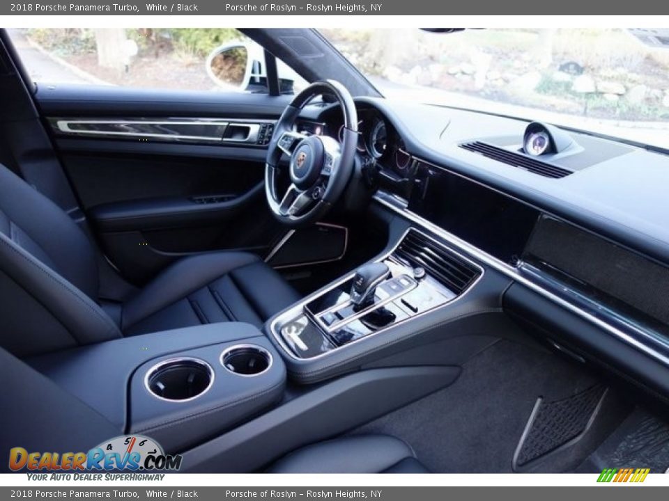 2018 Porsche Panamera Turbo White / Black Photo #20