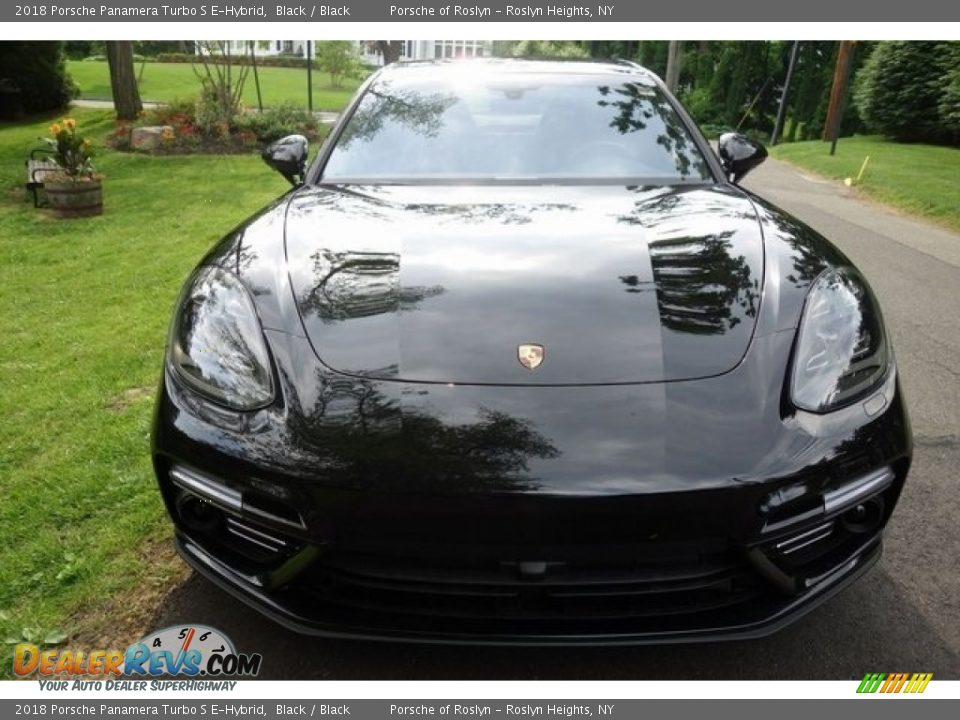 2018 Porsche Panamera Turbo S E-Hybrid Black / Black Photo #2