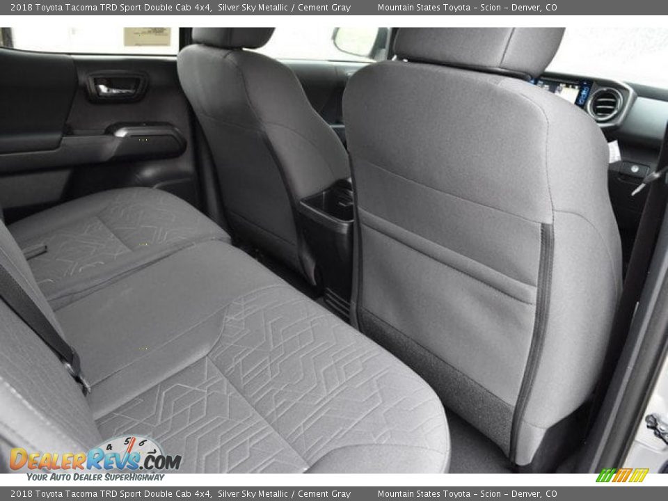 2018 Toyota Tacoma TRD Sport Double Cab 4x4 Silver Sky Metallic / Cement Gray Photo #17