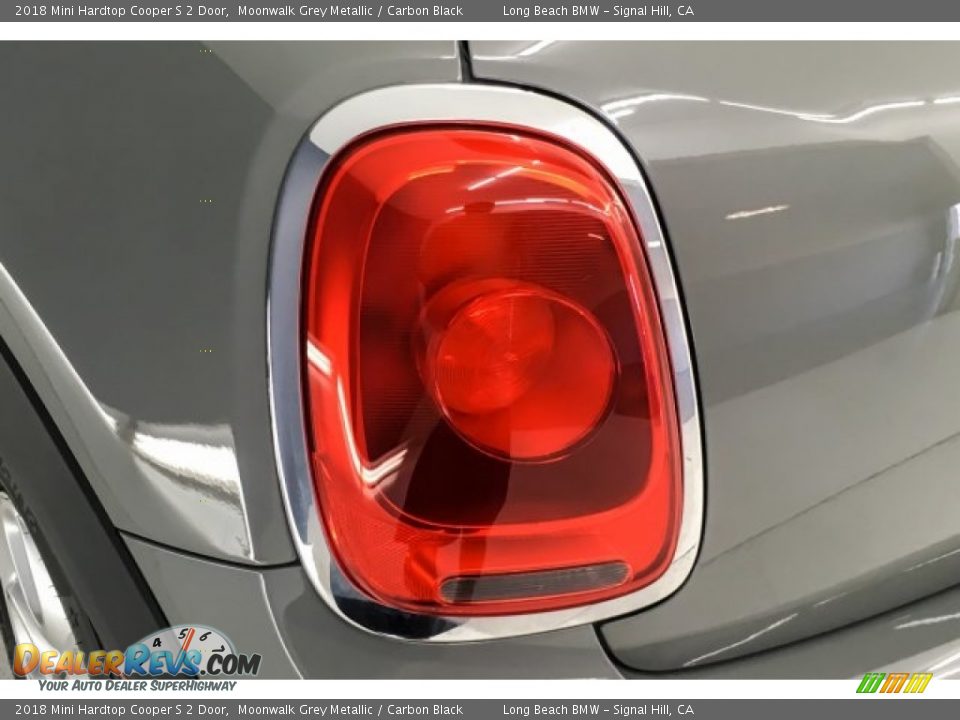 2018 Mini Hardtop Cooper S 2 Door Moonwalk Grey Metallic / Carbon Black Photo #28