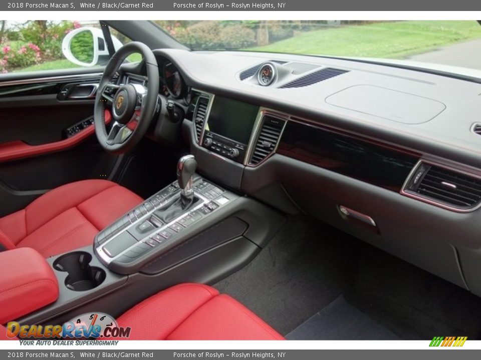 2018 Porsche Macan S White / Black/Garnet Red Photo #16