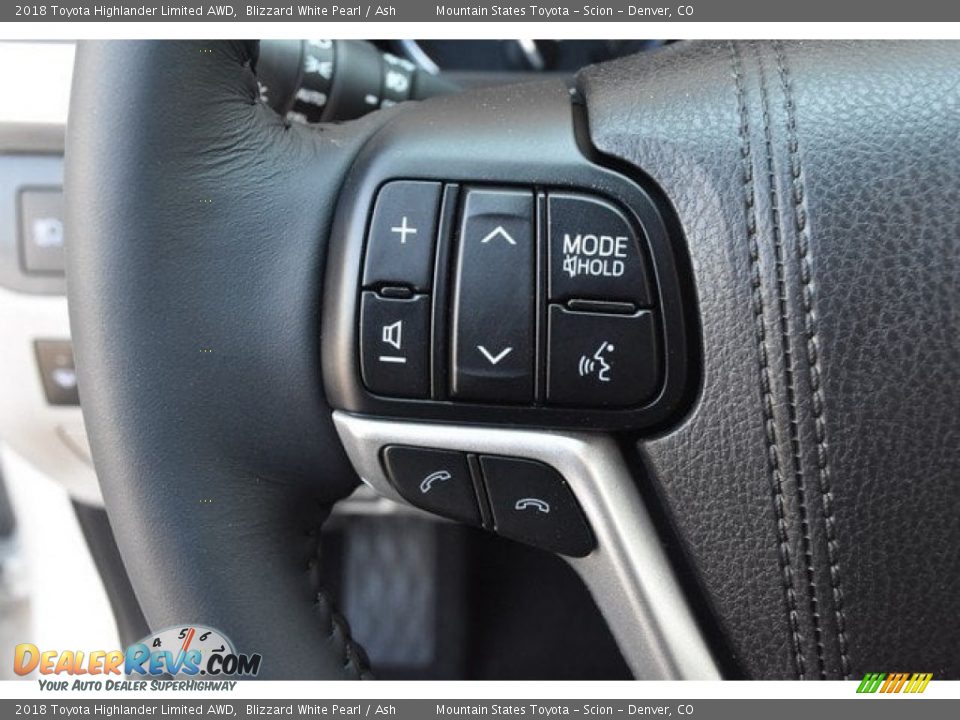 2018 Toyota Highlander Limited AWD Blizzard White Pearl / Ash Photo #30