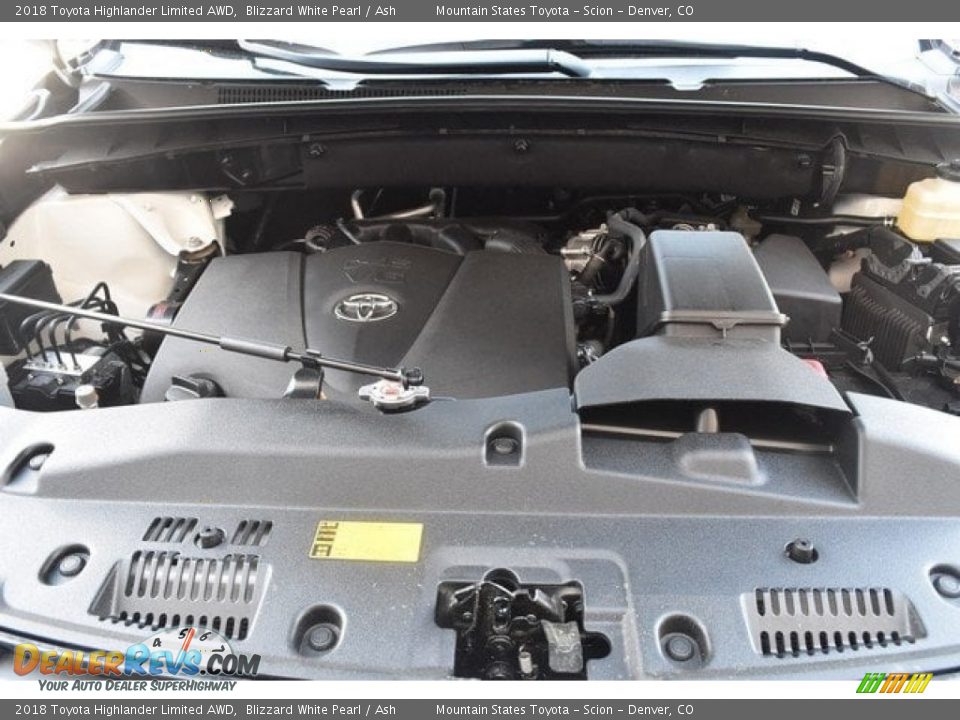 2018 Toyota Highlander Limited AWD Blizzard White Pearl / Ash Photo #34