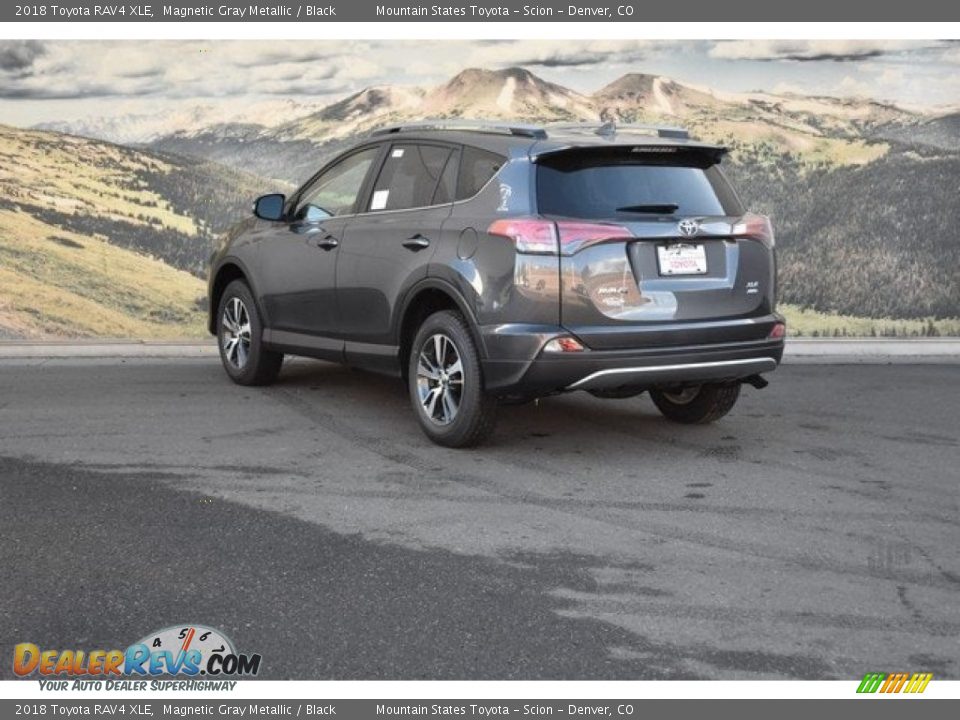 2018 Toyota RAV4 XLE Magnetic Gray Metallic / Black Photo #3