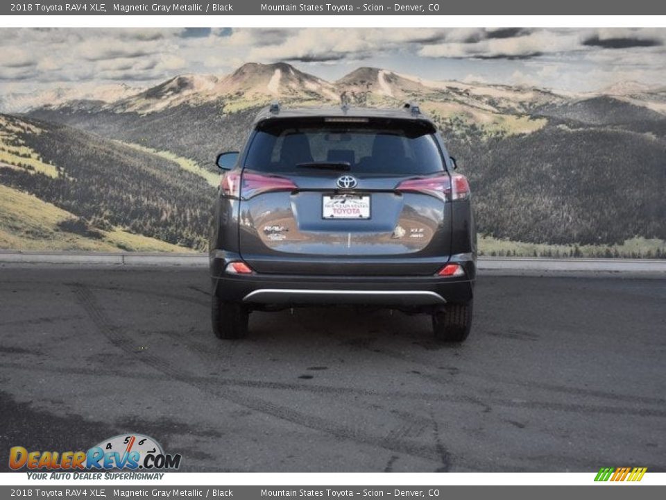 2018 Toyota RAV4 XLE Magnetic Gray Metallic / Black Photo #4