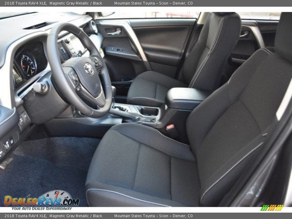 2018 Toyota RAV4 XLE Magnetic Gray Metallic / Black Photo #6