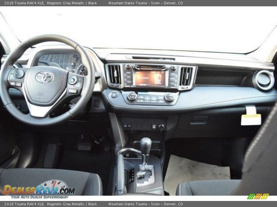 2018 Toyota RAV4 XLE Magnetic Gray Metallic / Black Photo #8