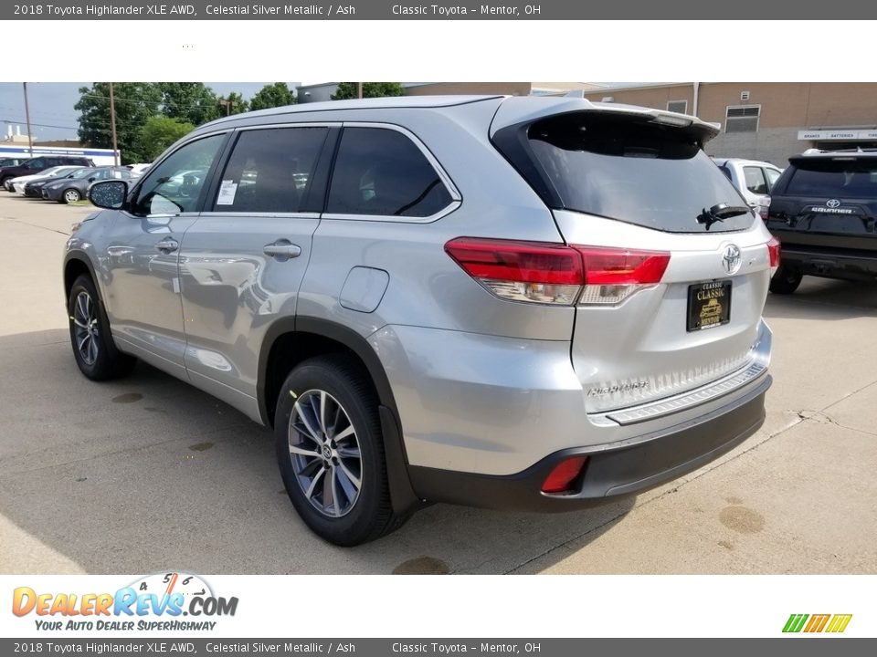 2018 Toyota Highlander XLE AWD Celestial Silver Metallic / Ash Photo #2