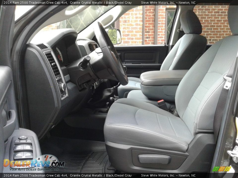 2014 Ram 2500 Tradesman Crew Cab 4x4 Granite Crystal Metallic / Black/Diesel Gray Photo #10
