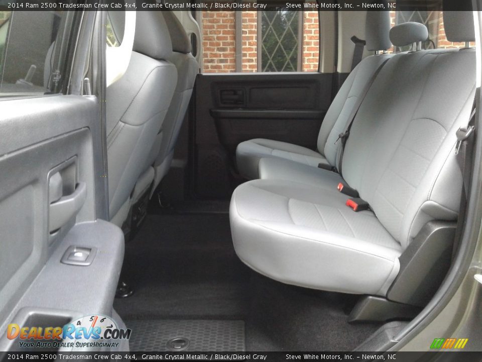 2014 Ram 2500 Tradesman Crew Cab 4x4 Granite Crystal Metallic / Black/Diesel Gray Photo #11