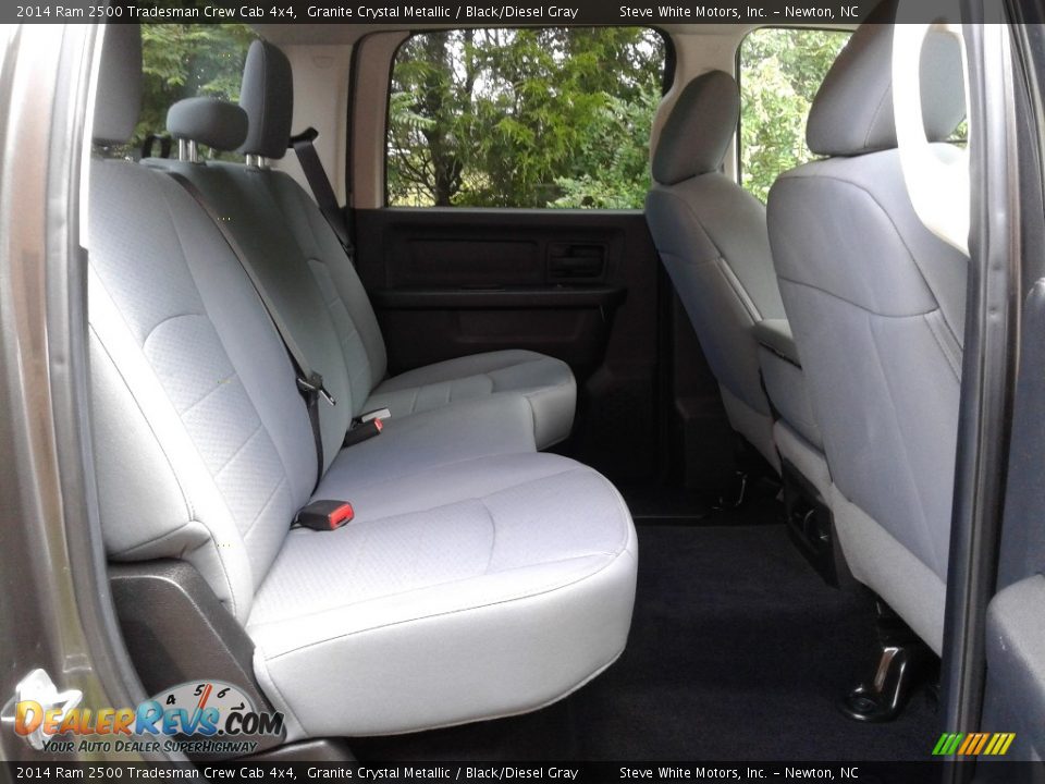 2014 Ram 2500 Tradesman Crew Cab 4x4 Granite Crystal Metallic / Black/Diesel Gray Photo #14